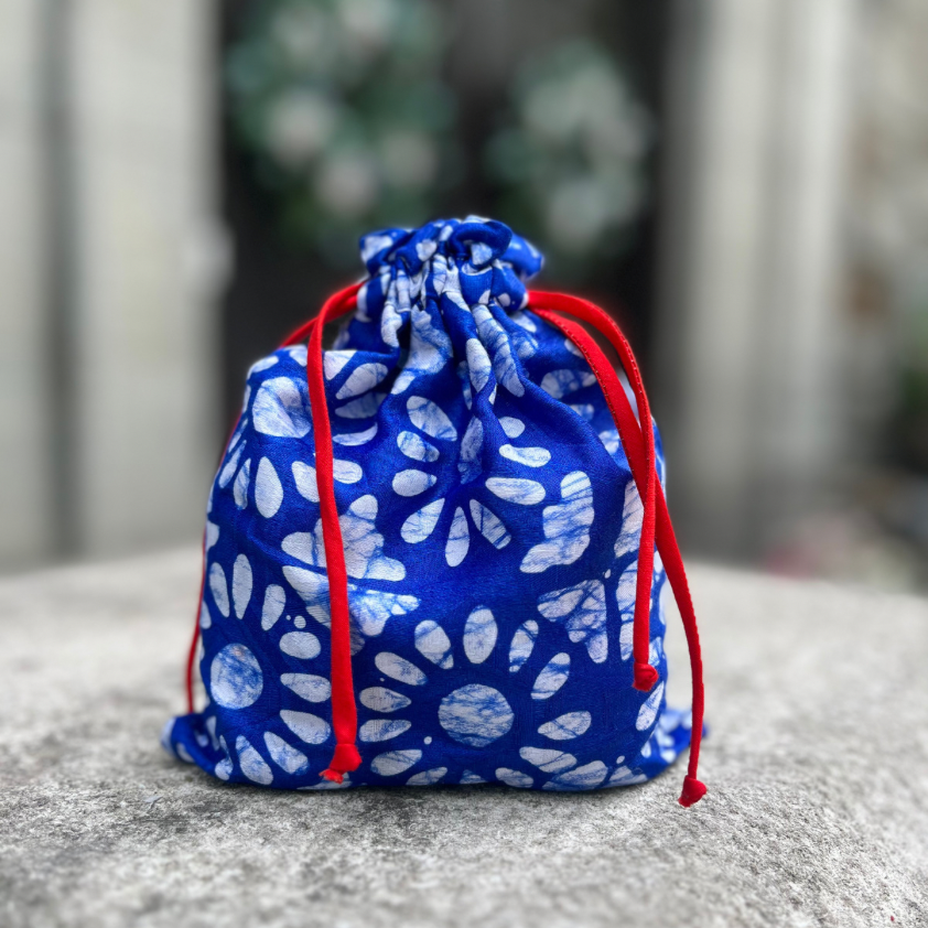Blue florine pouche