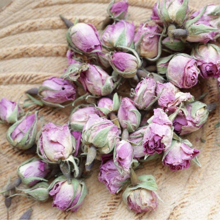 ROSE BUDS FROM MAROCCO